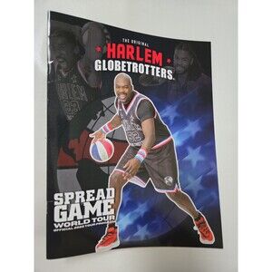 5 Players Autographed 2022 Harlem Globetrotters Official Tour Program